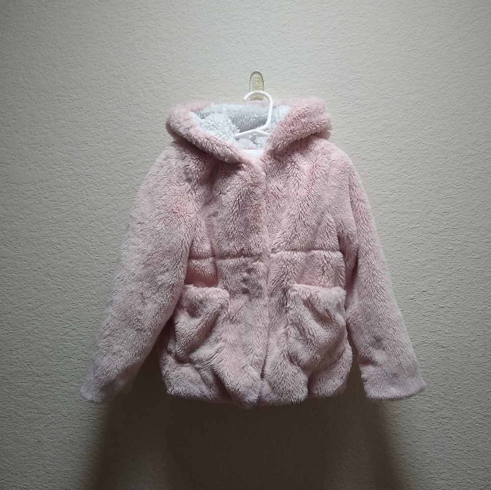 Cat & Jack Girls' Size 6 Soft Faux Fur Snap Front Pink Coat With Hood & Ears